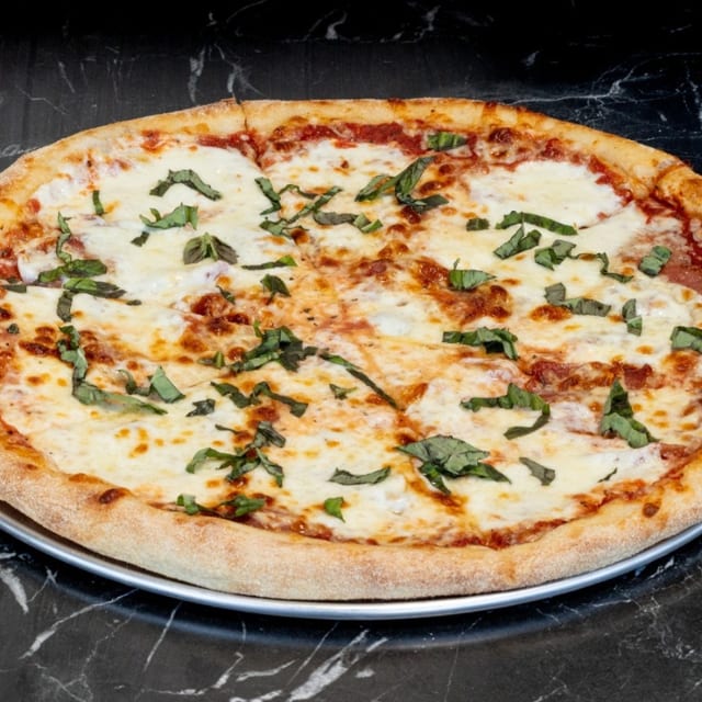 Picasso Pie 16".